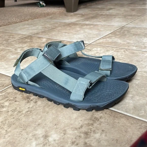 Merrell | Shoes | Merrell Breakwater Strap Sandals Laurel  display picture 2